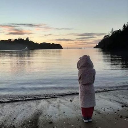 Marina Vista Cabin Тутукака Екстериор снимка